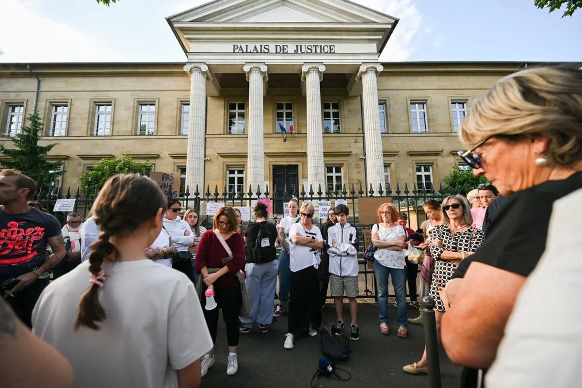 "Lyhanna, plus jamais ça" : plus de 250 personnes réunies à Brive pour crier leur colère