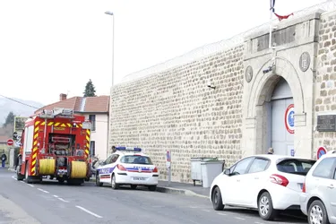 Violences et début d’incendie à la maison d’arrêt du Puy-en-Velay