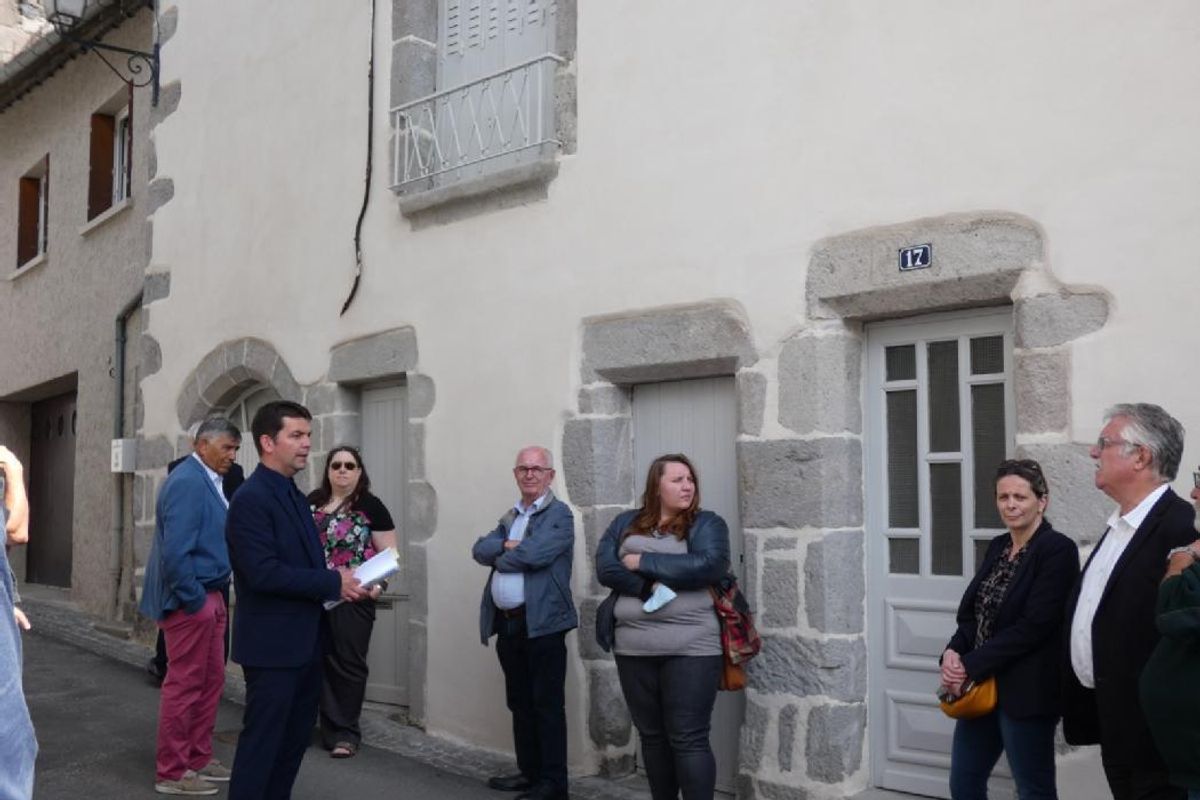 Le label Petite cité de caractère renouvelé - La Montagne