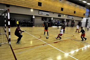 Futsal : les finales départementales au gym de Veyre-Monton