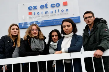 Les étudiants d'Exetco, à Clermont-Ferrand, se disent victimes d'une escroquerie