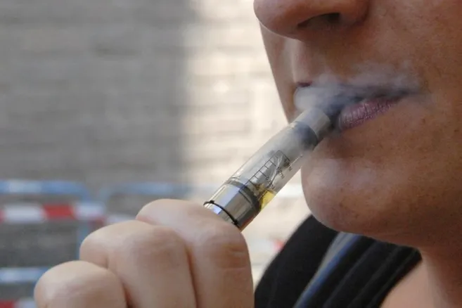Budget 2025 : vers l'augmentation du prix des produits liquides pour  cigarettes lectroniques ? - Le Pays Roannais