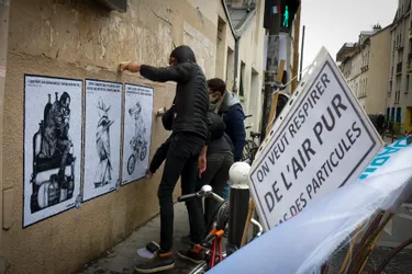 #loveplanet: des collages militants et poétiques à partir des oeuvres du collectif Street art rebellion