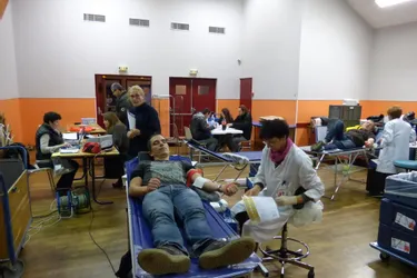 113 donneurs au don du sang