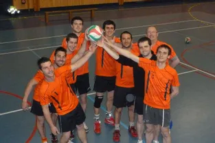 Volley : large victoire du CSP face à Combronde