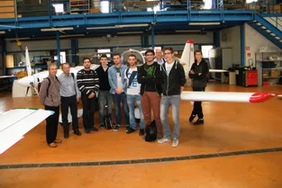 Les élèves de BTS CPI 2e année visitent « Issoire Aviation »