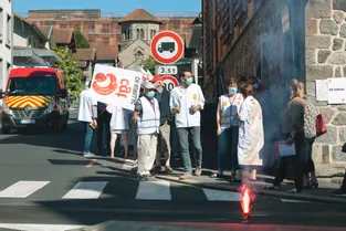 Les soignants de l'hôpital d'Aurillac (Cantal) sont prêts à manifester leur opposition au Ségur de la santé "tout l'été s'il le faut"