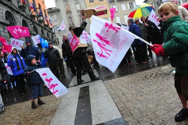 Manifestation, hier, à Aurillac, contre le mariage pour tous