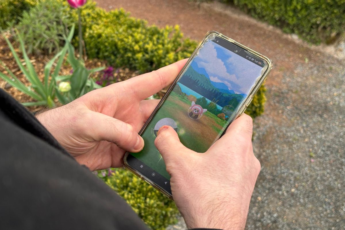 Dix ans après sa sortie, Pokémon Go a encore ses accros et rapporte ...
