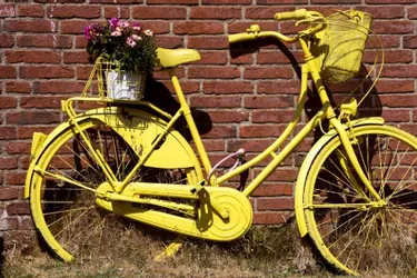 En vue du départ du Tour de France de Châtel-Guyon, le SBA souhaite récupérer de vieux vélos