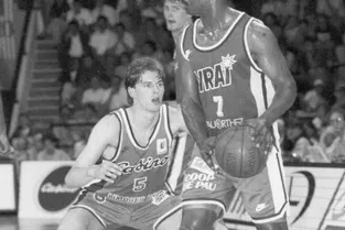 Basket / Jour de "Clasico" : dans les années 90, Jimmy Vérove a vécu la crème des Limoges - Pau