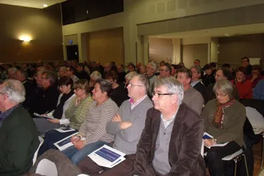 Les maires du Puy-de-Dôme réunis en vue des élections