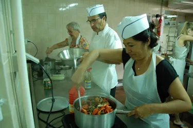 Un atelier de cuisine péruvienne se déroulait, mardi, à Gannat