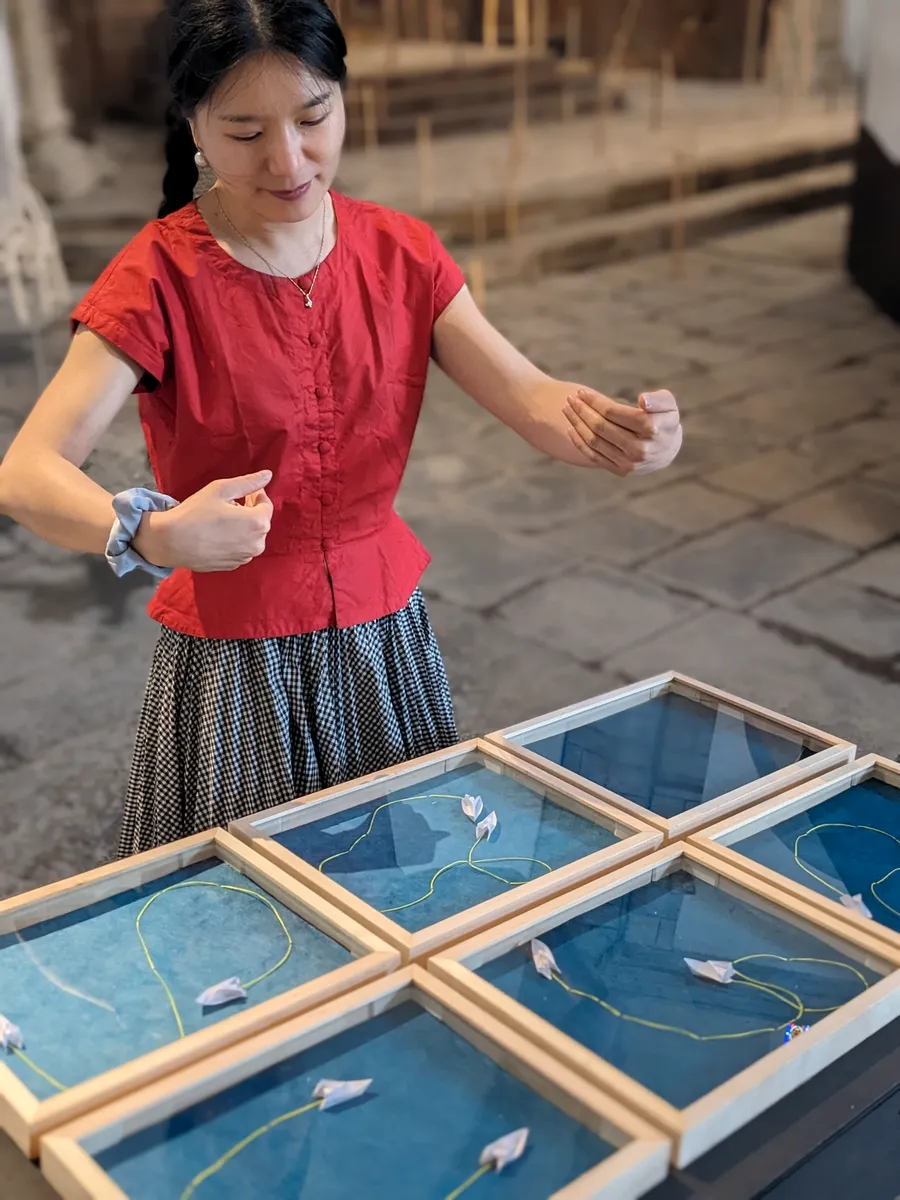 Plongée poétique dans l'univers de l'artiste porcelainière Shuling Liu ...