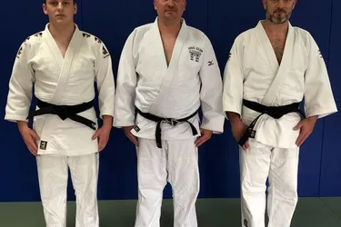 Nouvelles ceintures noires au Judo-club