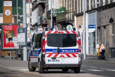 Le mineur contrôlé au volant d'une voiture à Clermont-Ferrand, la police caillassée