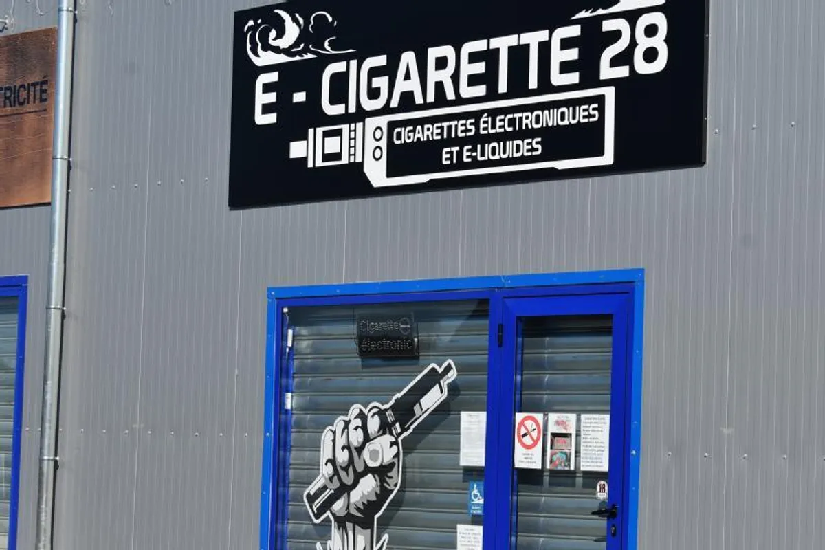 elfbar nachfüll pod läuft aus Les vendeurs de cigarettes électroniques peuvent rouvrir