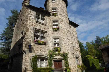 A la découverte du patrimoine de Ségur-le-Château avec le Pays d'art et d'histoire