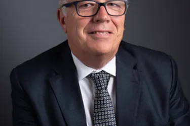 Le maire sortant Yves Simon brigue un sixième mandat à Meillard (Allier)