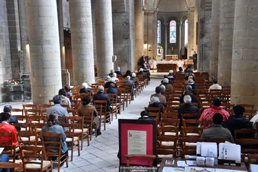 A Brive, malgré l'interdiction du Premier ministre, une messe a été célébrée