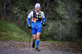 Patrick Bohard vainqueur du 130 km des Grands Trails d'Auvergne, ce samedi
