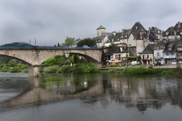 Un projet de captation de l'eau en un point unique à Argentat-sur-Dordogne (Corrèze) divise les élus
