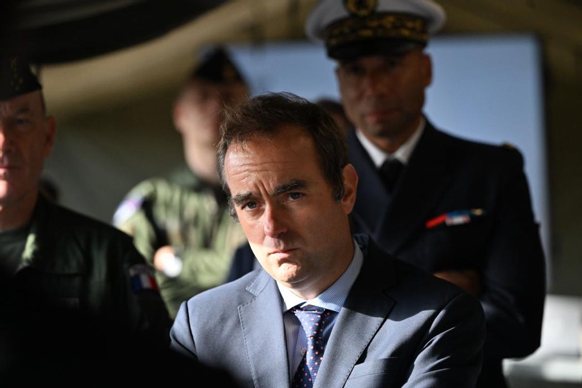 Le Premier ministre "le plus faible" de la Ve République : quand ...