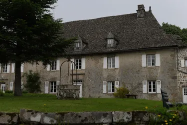 Pourquoi le château de Cautine à Saint-Privat (Corrèze) sera-t-il vendu aux enchères ?