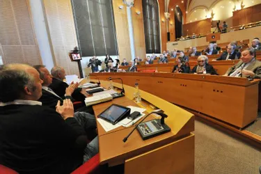 L’assemblée départementale a tenu son ultime session avant de renaître en Conseil départemental