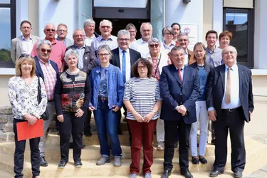 Les maires du canton de Seilhac Monédières réunis