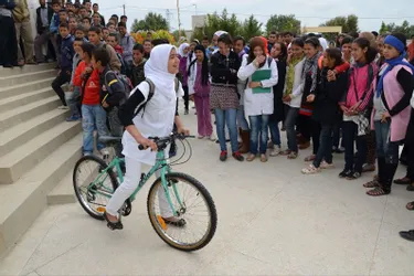 Des vélos pour des collégiens de Sfassif au Maroc