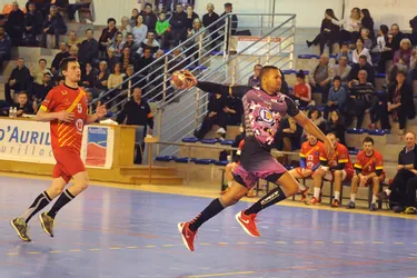 Handball MN3 : Volcans bat Espalion, 35-27, ce soir à Aurillac