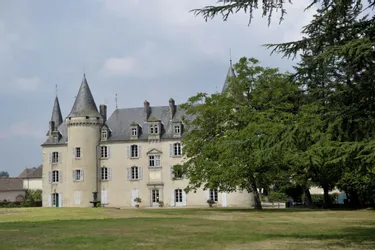 Neuf propositions de châteaux à découvrir en Limousin