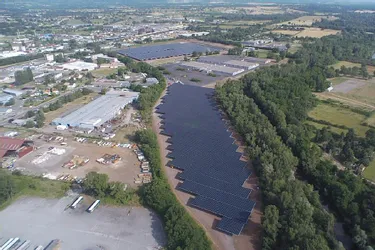 7,5 hectares d'ombrières photovoltaïques au parc des expositions de Montluçon (Allier)