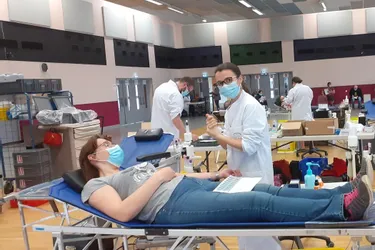 Soixante-quinze donneurs à la collecte de sang