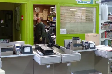 Cambriolages : Trois supermarchés et une agence postale pris pour cible dans le Puy-de-Dôme et l'Allier
