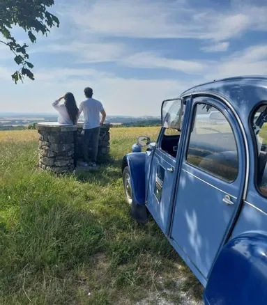GUERET The 2CV a French car - BG9jYWw6Ly8vMDAvMDAvMDcvNDMvMjUvMjAwMDAwNzQzMjU0Mg.webp