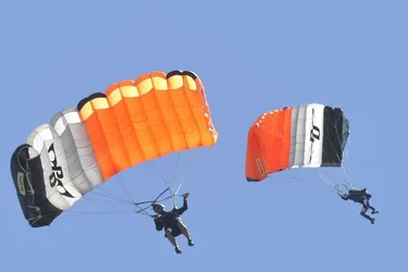 Championnats de France de parachutisme jusqu’à dimanche après-midi