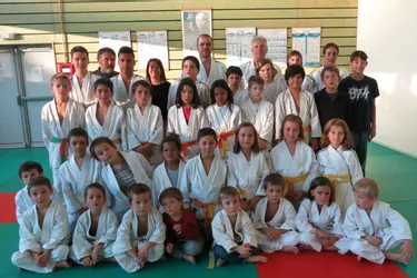 Beaucoup de monde aux cours de judo et taïso
