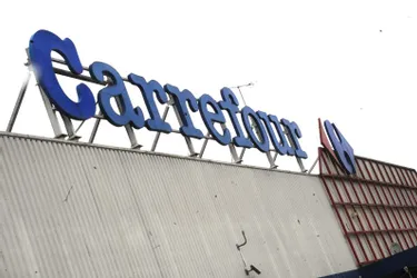 Carrefour condamné à verser 15.000 euros à une caissière