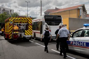 Une octogénaire tuée après avoir été renversée par un bus à Clermont-Ferrand