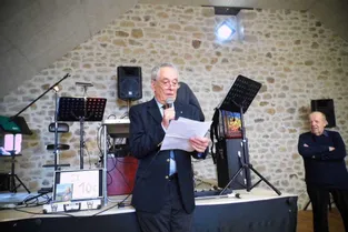 Le maire de Saint-Julien-aux-bois (Corrèze) a fait ses adieux aux habitants