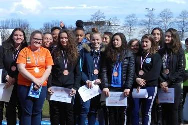 UNSS : les filles à 7 du Banville brillent aux France