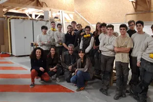 Une bande sonore à partir des métiers du bois : l'étonnant projet de création sonore mené par des lycéens à Riom