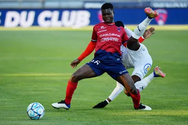 Ligue 2 : Clermont Foot retrouve l'efficacité devant Amiens (3-0) et la deuxième place (revivre le match en direct audio)