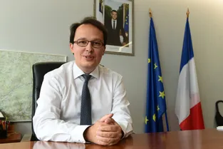 Yann Le Brun prend ses fonctions de sous-préfet d'Ussel le jour du déconfinement