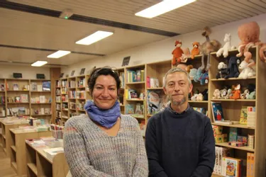 A Chatel-Guyon (Puy-de-Dôme), la librairie "Lis tes ratures" a ouvert ses portes pour défier le déclin du livre