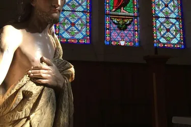 La statue de saint Jean-Baptiste a retrouvé sa place