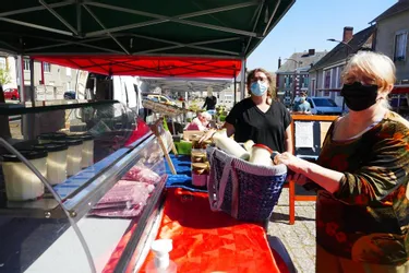 Les beaux jours fêtés au marché hebdomadaire du vendredi à Mourioux-Vieilleville
