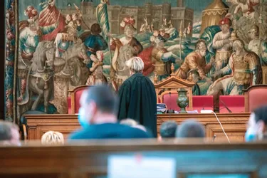 Couple du Cantal au tribunal : le conjoint reconnu coupable de violences habituelles